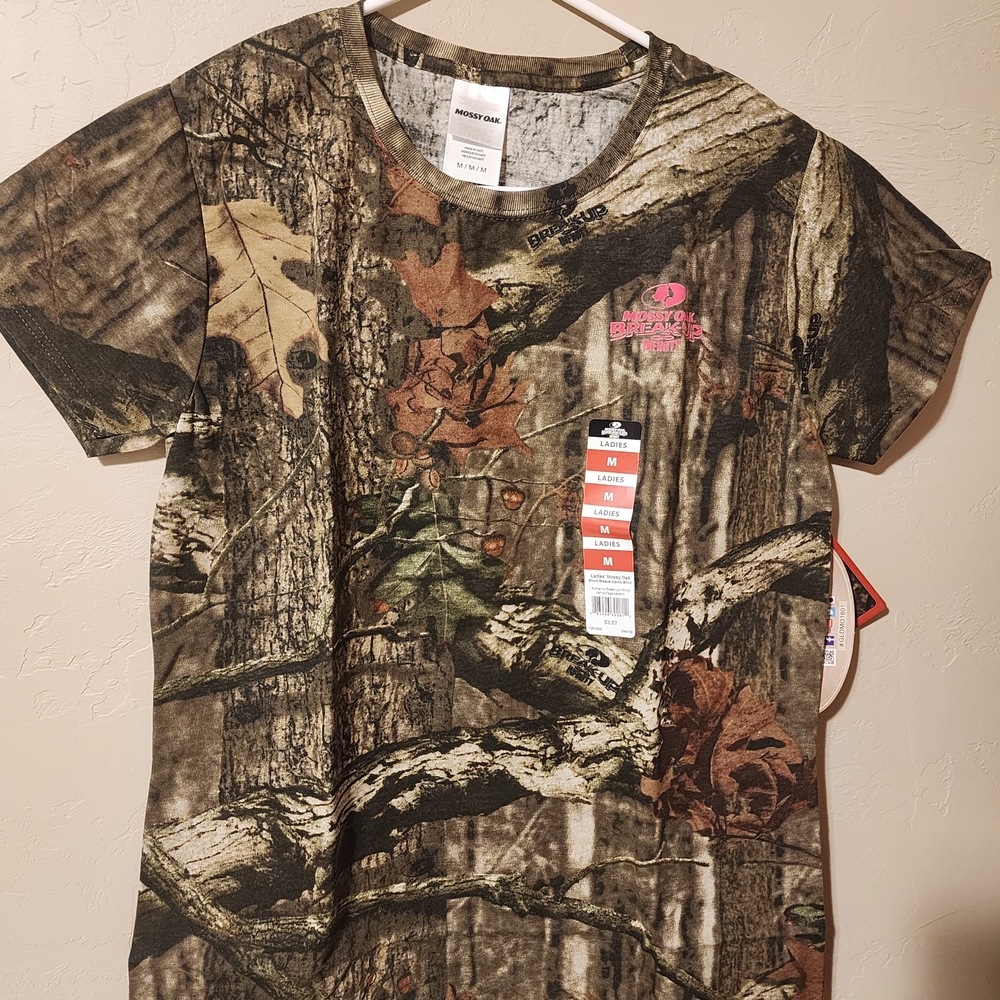 Lot Of 6 - Mossy Oak Camouflage Women's T-Shirt Size Medium
